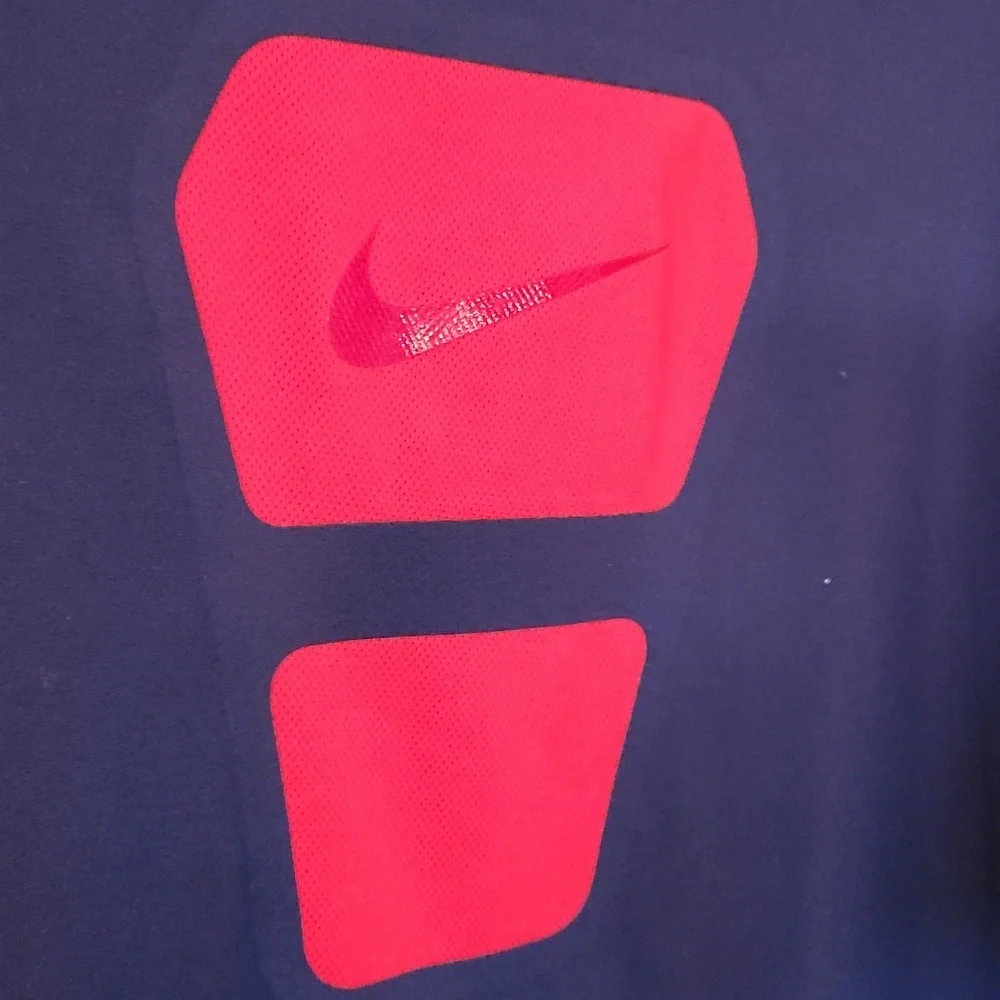 EUC! Nike fit dri stretch golf top